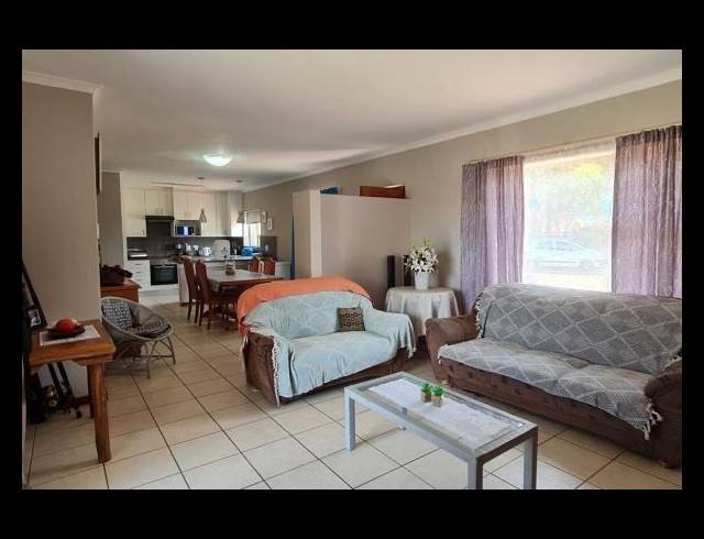 3 BEDROOM FREESTANDING FOR SALE IN NOORSEKLOOF